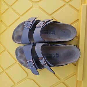 Birkenstocks size 40 women's 9 mens 7 Tabaco Brown